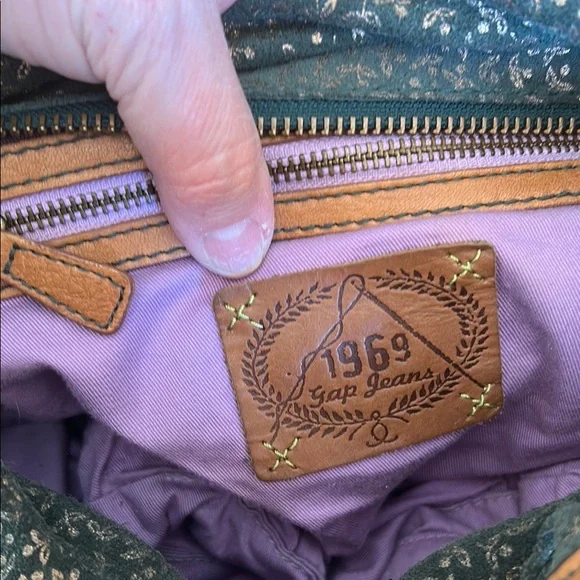 Stylish Green Handbag - Picture 4 of 4